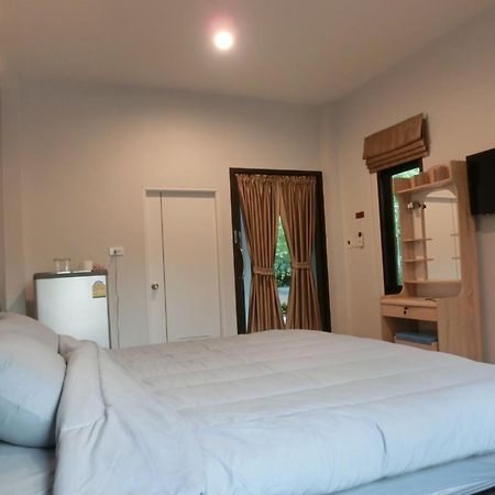 Big House Resort Trat Exterior photo